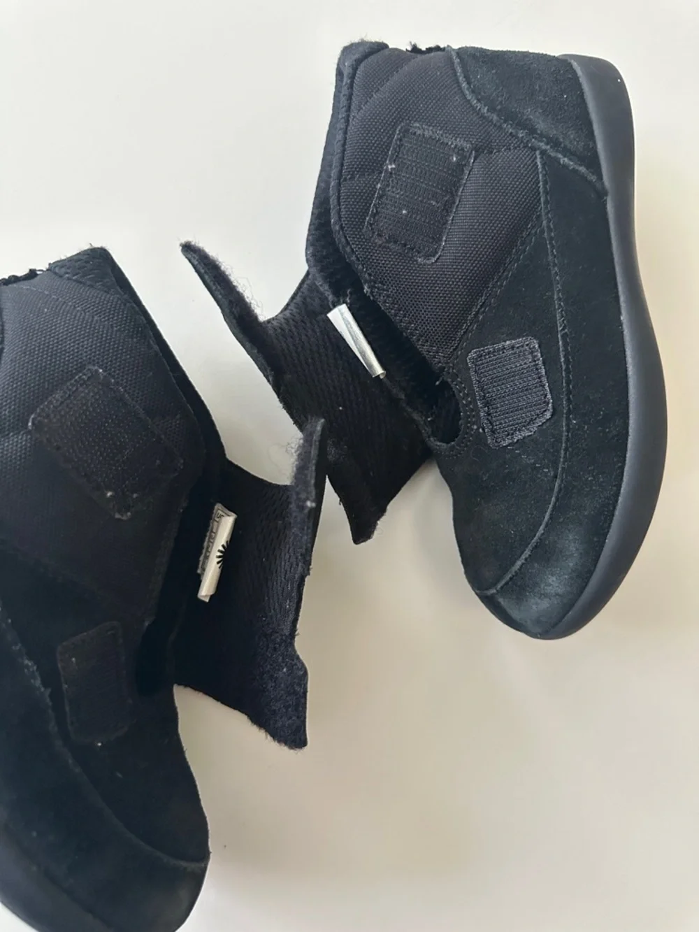 UGG Stryder Washable Trainer Toddler Size 12